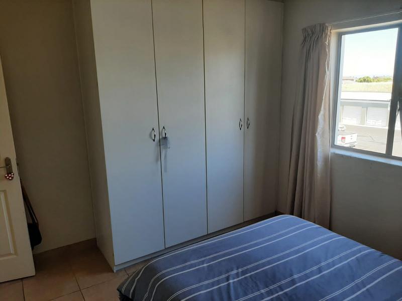 To Let 2 Bedroom Property for Rent in Gordons Bay Western Cape